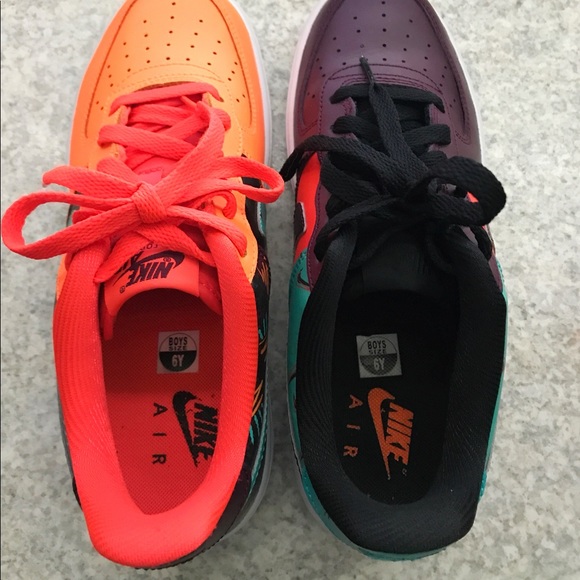 Nike’s - Picture 3 of 4